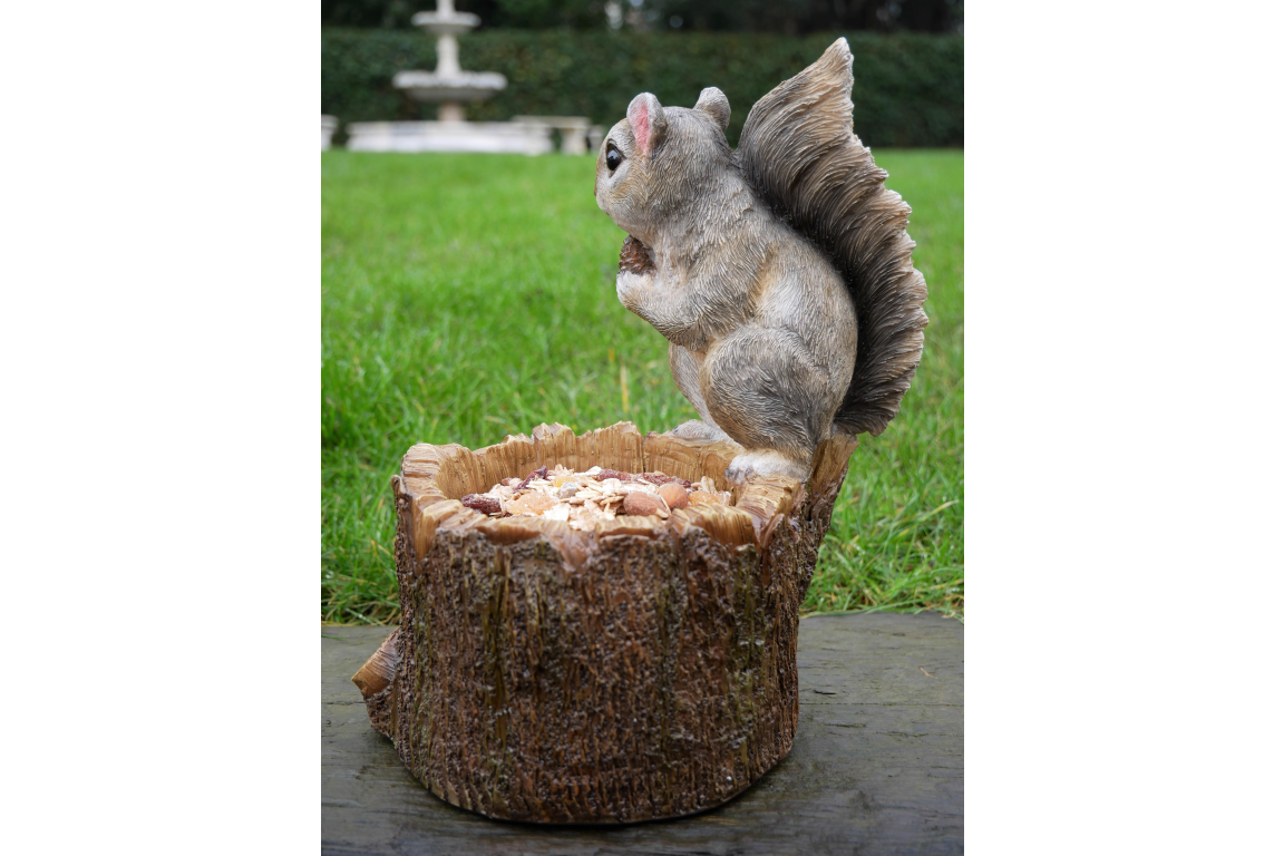 Squirrel Feeder