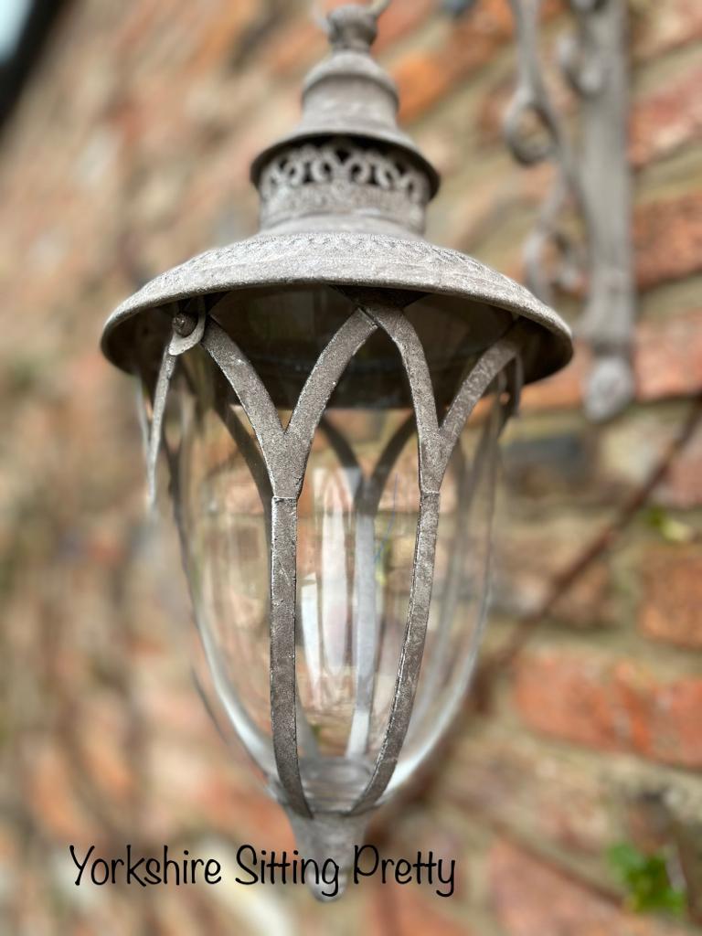 Vincenza Lantern and Bracket