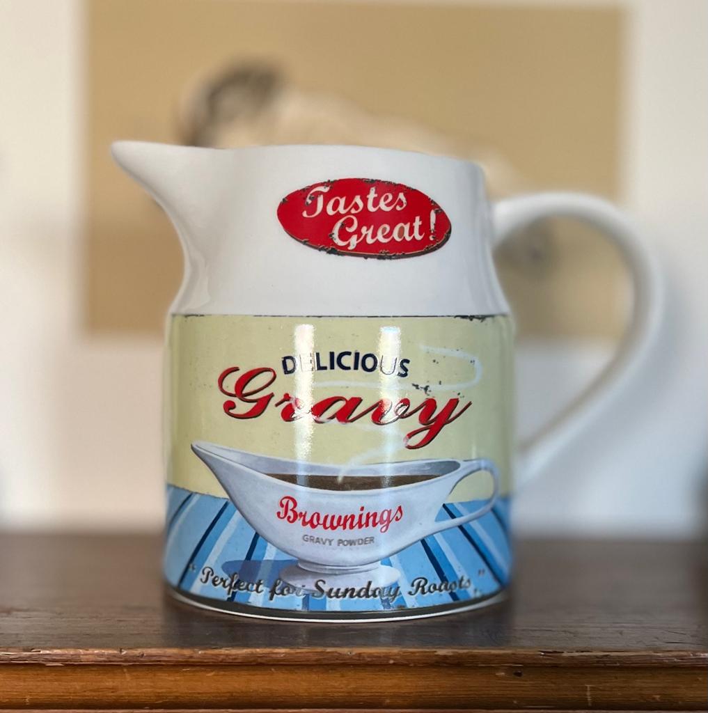 Large Retro Inspired Gravy Jug 650ml